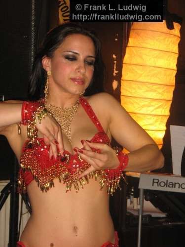 Bellydancing in McGarrigle's